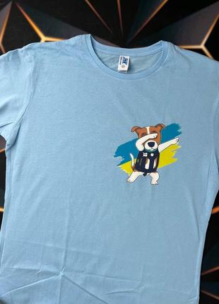 Патріотична футболка з патроном