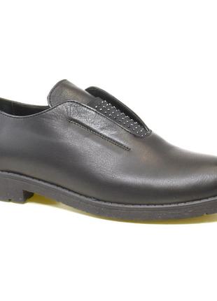 Жіночі туфлі-лофери metra код: 035206, розміри: 37, 41