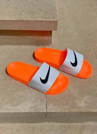 Шльопанці шльопанці босоніжки жіночі nike slides білі / шльопанці босоніжки жіночі білі найк