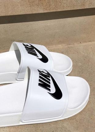 Шльопанці шльопанці босоніжки чоловічі nike slides білі / шльопанці босоніжки чоловічі білі найк8 фото