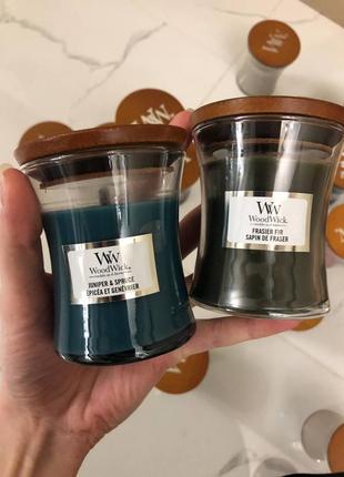 Ароматична свічка з ніжними квітковими нотами woodwick mini yuzu blooms 85 г3 фото