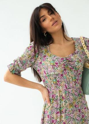 Цветочное платье-миди с короткими рукавами6 фото