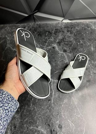 Мужские шлепки (сланцы) кожаные белые летние - мужская обувь на лето 2022