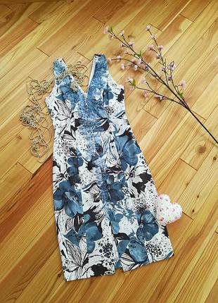 Фирменное цветочное платье