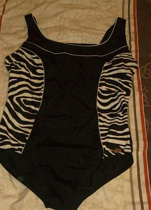 Сдельный купальник черный с белым