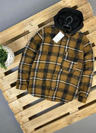 Zara стильний овершот з капюшоном