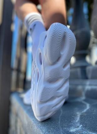 Тапочки adidas yeezy foam runner mineral white9 фото