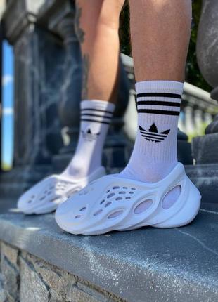 Тапочки adidas yeezy foam runner mineral white3 фото
