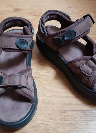 Ортопедичеі босоніжки mtb