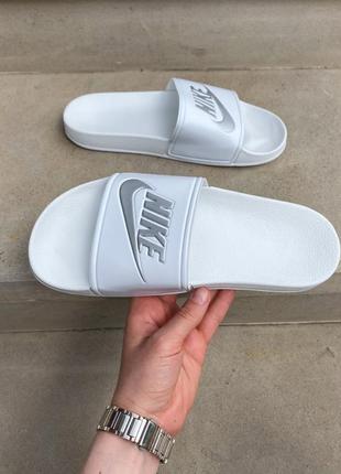 Жіночі шльопанці nike slides logo swoosh 'white' 36-37-38-39-409 фото