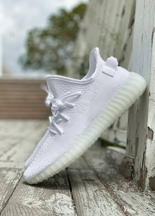 Чоловічі кросівки adidas yeezy boost 350 v2 cream white2 фото