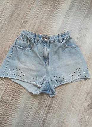 Джинсовые шорты
