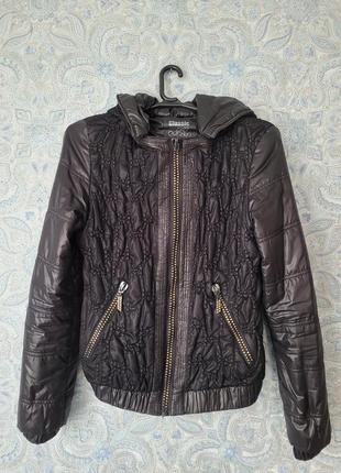 Куртка / ветровка