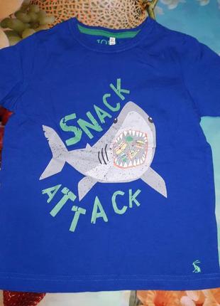 Яркая футболка с акулой 5-6лет1 фото
