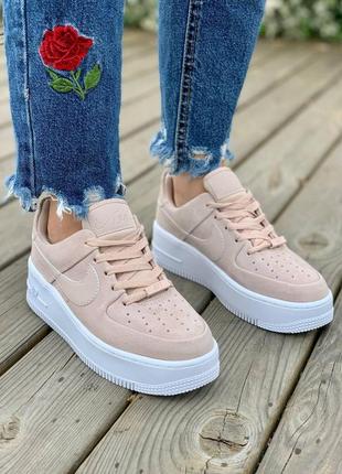 Жіночі кросівки nike air force 1 sage pink white4 фото