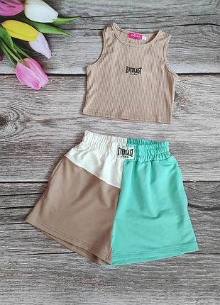 Стильний костюм для дівчаток