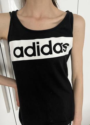 Спортивна чорна майка з лого футболка для спорту sportwear adidas m5 фото