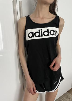 Спортивна чорна майка з лого футболка для спорту sportwear adidas m4 фото