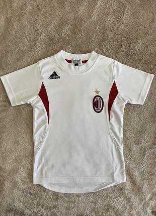 Футболка adidas на 4 роки