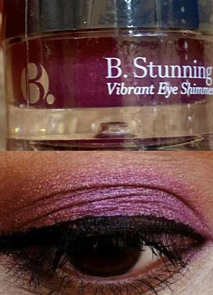 B. 🇬🇧 кремові тіні з шиммером stunning vibrant eye shimmer1 фото