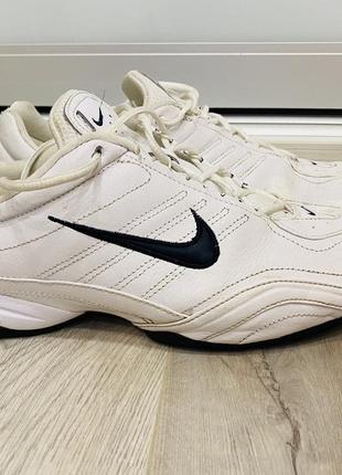 Кроссовки кожаные nike air toukol mens trainers оригинал7 фото