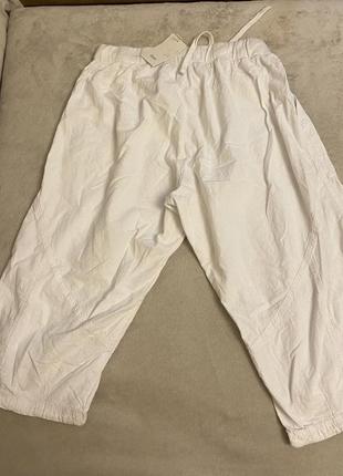 Белые бриджи zizzi брюки летние капри8 фото
