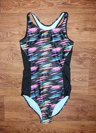 Жіночий спортивний купальник для басейну