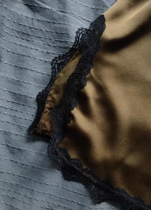 Майка блуза топ в бельевом стиле с кружевом asos сатиновая zara под шелк хаки rover island2 фото