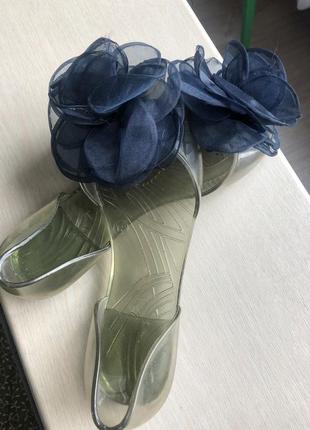 Балетки, мильниці