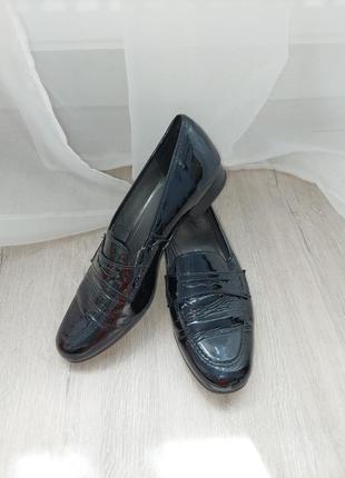 Женские туфли,  лоферы