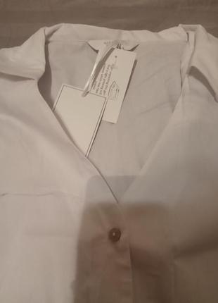 Белая блуза с декольте на пуговицах длинный рукав2 фото