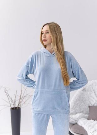 Велюровий спортивний костюм