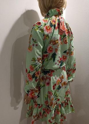 Салатова квіткова сукня з софту3 фото
