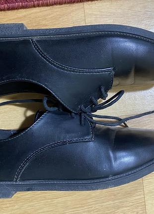 Шкіряні черевики без підборів 23 см