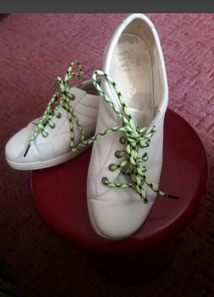 Кожаные туфли на шнурках р.393 фото