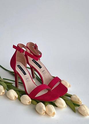 Босоніжки рожевого кольору ❤️😍🌸