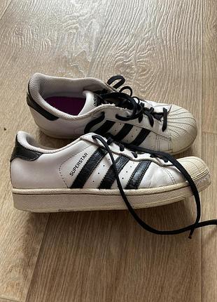 Кроссовки adidas 2