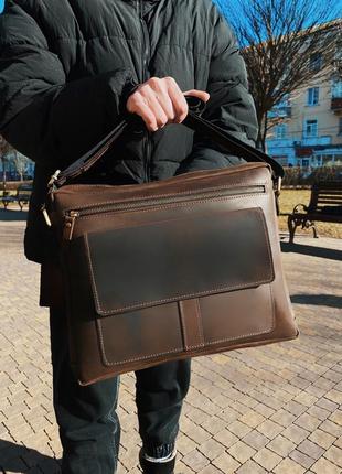 Шкіряна чоловіча бізнес сумочка з індивідуальною гравіровкою