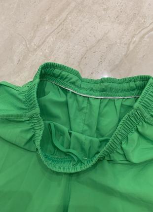 Спортивні шорти reebok для бігу бігові зелені жіночі2 фото