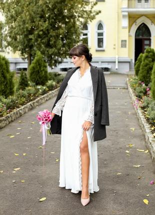 Весільна сукня