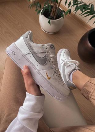 Кроссовки nike air force1 фото