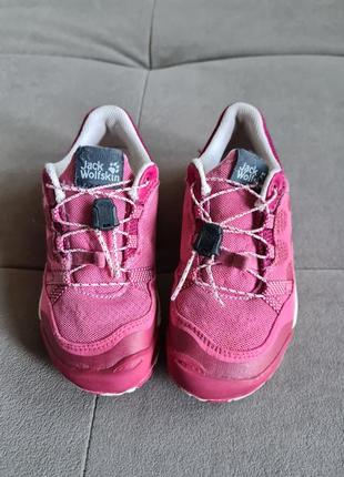 Дитячі рожеві кросівки для дівчинки jack wolfskin кросівки jungle gym low2 фото