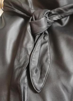 Мега классная юбка экокожа черная юбка миди с запахом reserved9 фото