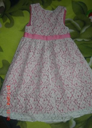 Красивое фирменное платье 2