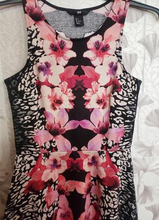 Яскраве барвисте сукню в леопардовий принт з квітами h&m7 фото