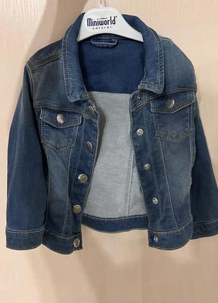 Джинсова куртка для дівчинки f&f на 2-3 роки з принтом на спині, кролик