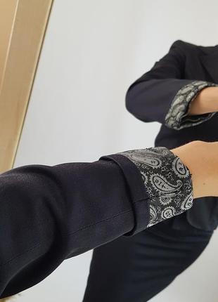 Класичний костюм темносиній спідниця піджак4 фото