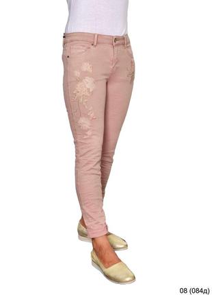 Джинсы женские. размеы: 42-48. цвета: белый, розовый. стильные женские джинсы. молодежные джинсы.