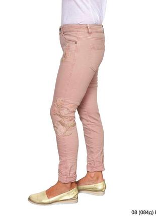Джинси жіночі. размеы: 42-48. кольори: білий, рожевий. стильні жіночі джинси. молодіжні джинси.2 фото