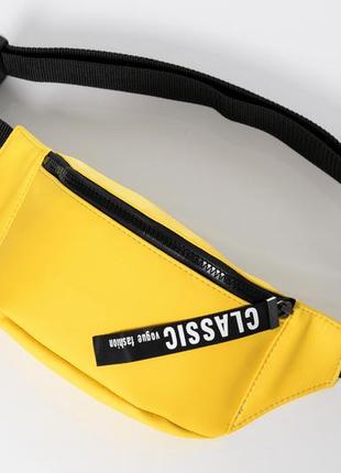 Крута містка сумка бананка в жовтому кольорі на пояс через плече2 фото
